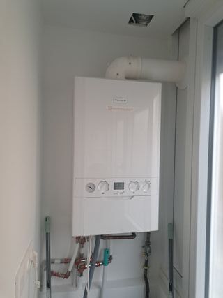 fontanero calefactor tecnico de calderas y gas