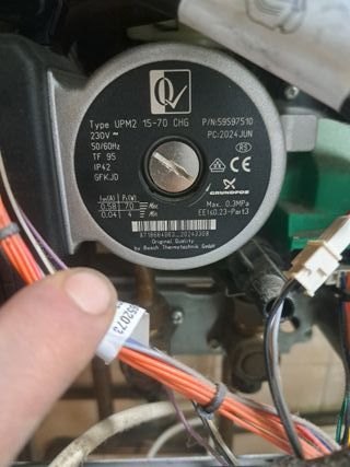 fontanero calefactor tecnico de calderas y gas