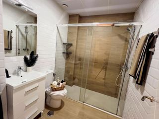 Piso en alquiler en Parque Alcosa - Jardines del Edén en Sevilla