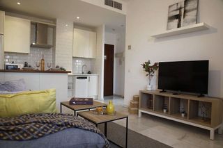 Piso en alquiler en Parque Alcosa - Jardines del Edén en Sevilla