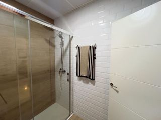 Piso en alquiler en Parque Alcosa - Jardines del Edén en Sevilla