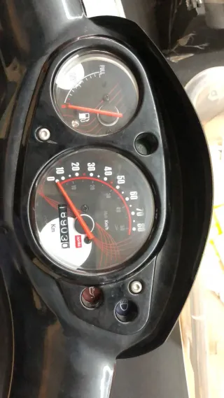 Despiece Aprilia SR Motard