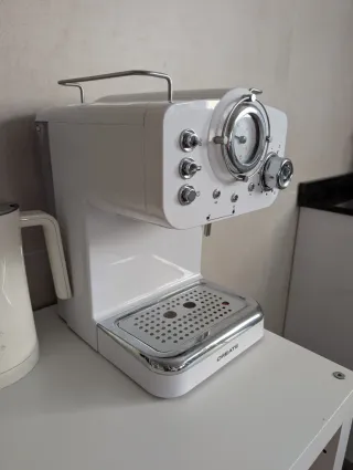Cafetera Express CREATE Thera Retro Blanca