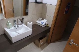 Local comercial en alquiler en Santa Cristina - San Rafael en Málaga