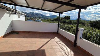 Chalet en alquiler en Álora