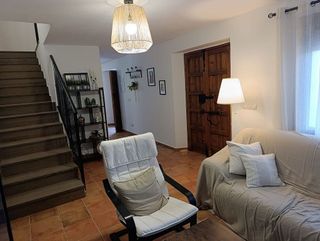 Chalet en alquiler en Álora