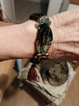 Bracciale boho chic velluto e pietre