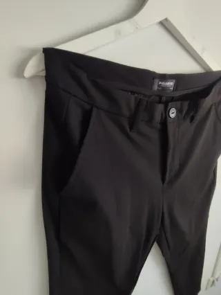 Pantalón de traje negro Pull&Bear