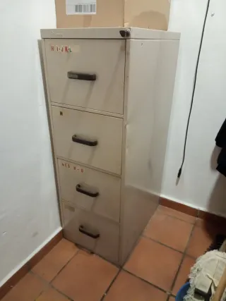 Mueble archivador 4 cajones con cerradura