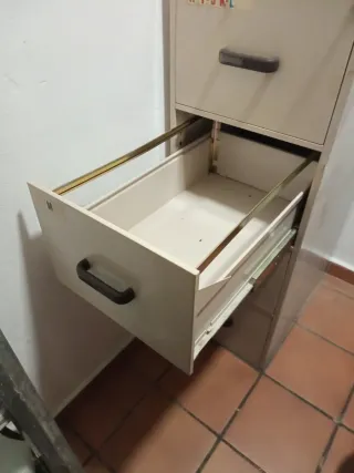 Mueble archivador 4 cajones con cerradura