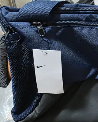 Borsa sportiva Nike blu e grigia