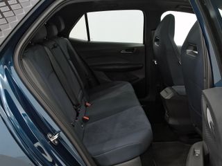 BORN BEV 63KWH E-BOOST PACK 231CV AUTO 5P