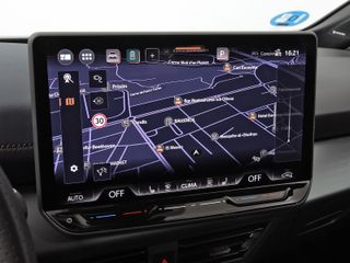 BORN BEV 63KWH E-BOOST PACK 231CV AUTO 5P