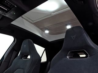 BORN BEV 63KWH E-BOOST PACK 231CV AUTO 5P