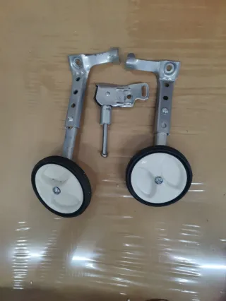 Ruedines ajustables bicicleta