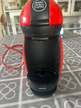 Cafetera Dolce Gusto Roja Krups