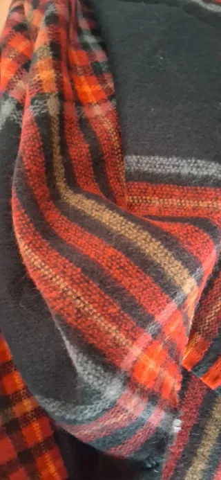 Maxi sciarpa Gate 21 nuova