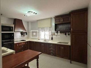 Casa pareada en venta en Palomares del Río