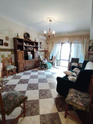 Casa adosada en venta en Brenes