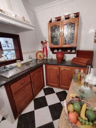 Casa adosada en venta en Brenes