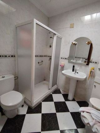 Casa adosada en venta en Brenes