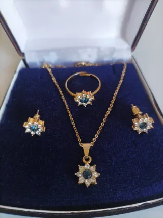 Conjunto bisutería flor azul y dorada