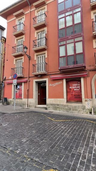 Local comercial en alquiler en Centro - Mendibil - Santiago en Irun