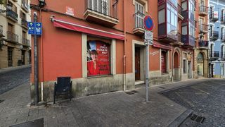 Local comercial en alquiler en Centro - Mendibil - Santiago en Irun
