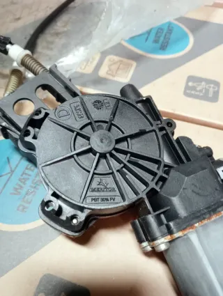 Motor elevalunas Peugeot 307 Delantero Derecho