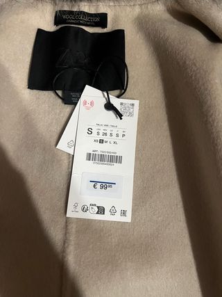Chaqueta Zara lana cuello pelo beige