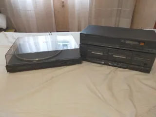 Sanyo Tocadiscos y Lector Casetes Vintage