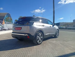 Peugeot 3008 2023
