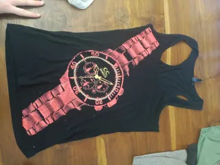 Camiseta tirantes con estampado de reloj