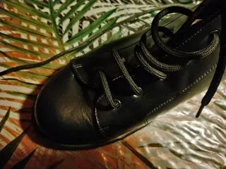 Botas de piel nuevas