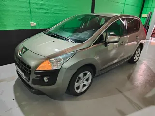 Peugeot 3008 2013