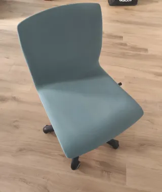 Silla de escritorio moderna