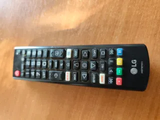 TV LG 32 Pantalla Rota