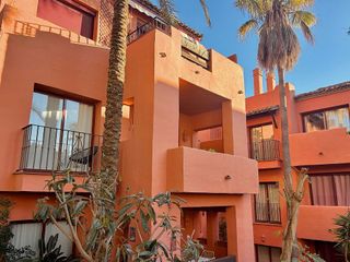 Piso en alquiler en Elviria en Marbella