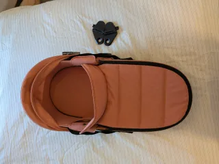 Capazo Yoyo Babyzen color coral