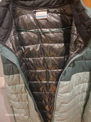 Chaqueta Columbia verde y azul
