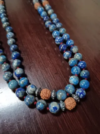 Collana Lapislazzuli con nappa rossa