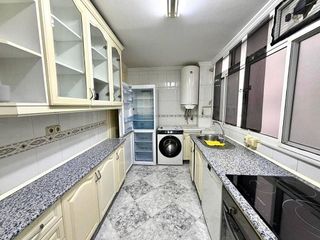 Piso en alquiler en Parque Ayala - Jardín de la Abadía - Huelín en Málaga