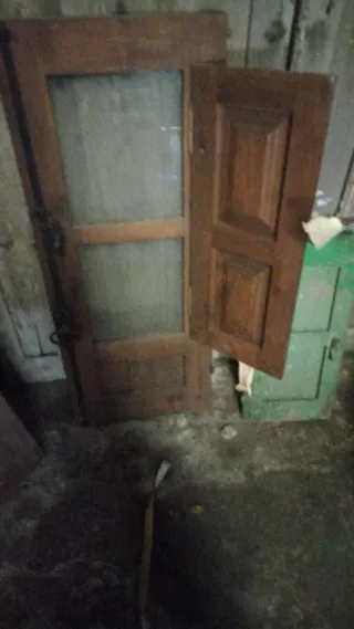 Ventana y contraventanas madera maciza