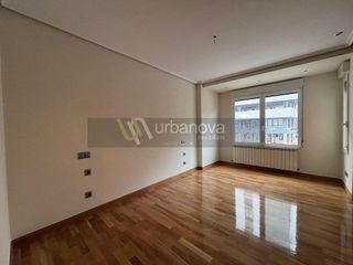 Piso en alquiler en Centro en Logroño