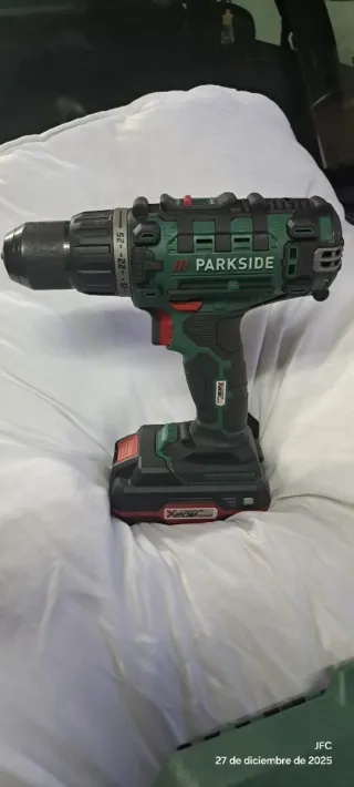 Taladro atornillador batería