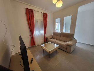 Casa adosada en alquiler en Maria Auxiliadora - Barriada LLera en Badajoz