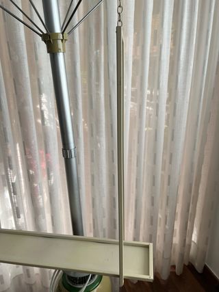 Estantería colgante diseño moderno