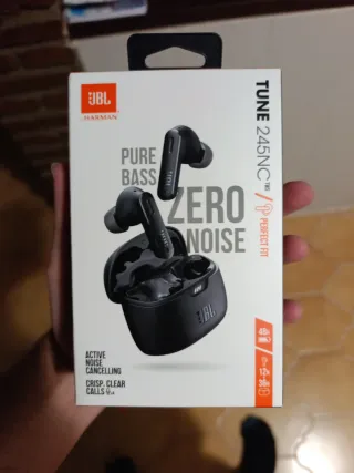 Auriculares Inalámbricos JBL Tune 245NC TWS
