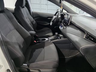 Toyota Corolla 1.8 122H Hybrid Active TECH E-CVT