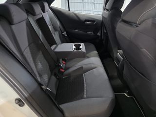 Toyota Corolla 1.8 122H Hybrid Active TECH E-CVT